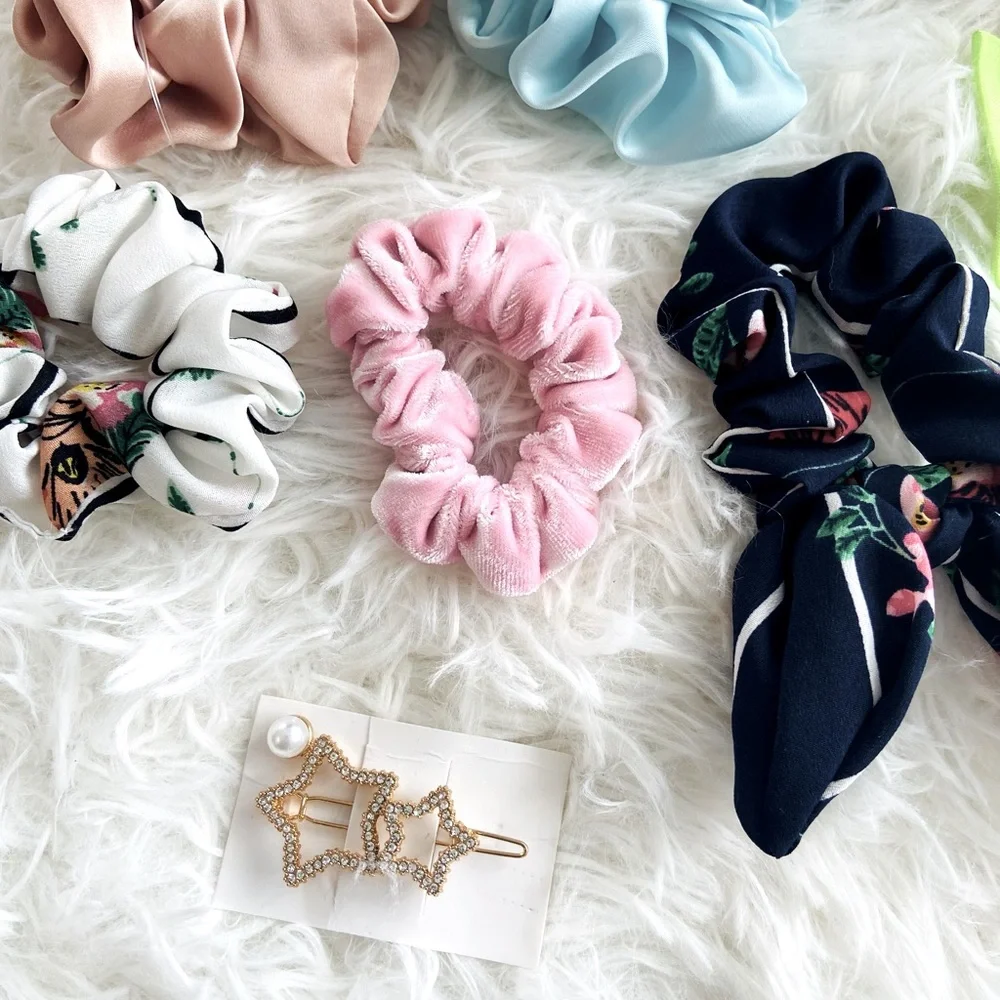 🤍New! Bundle of Girl’s Hair Accessories